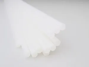 Polipropylen – charakterystyka materiału i jego przewagi nad innymi tworzywami