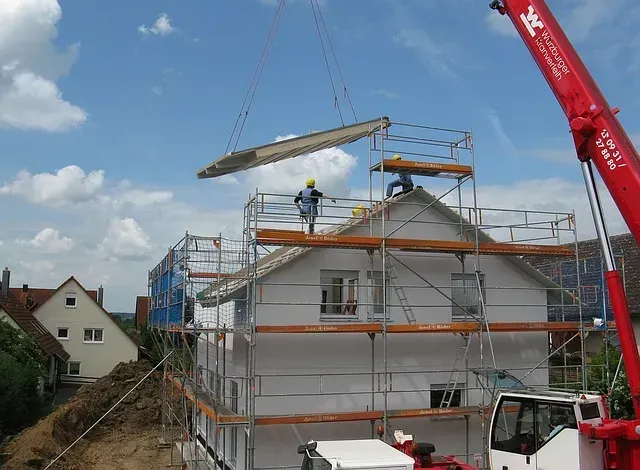 Dom z prefabrykatów